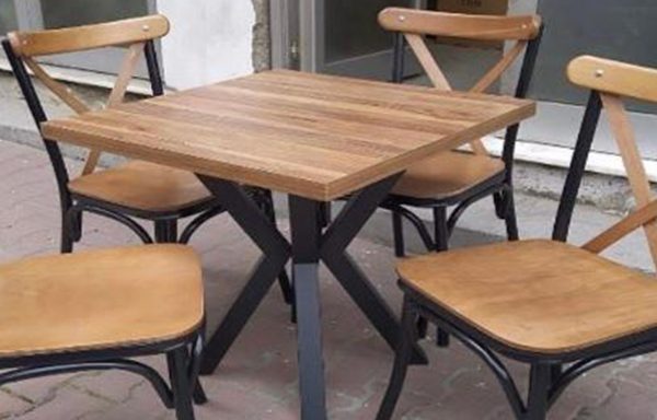 Table carrée Fagus